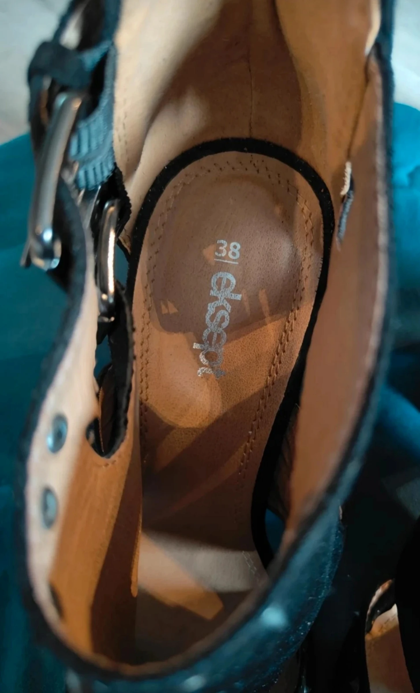 Stylish Black sandals with studs Eksept size 38 – photo 8